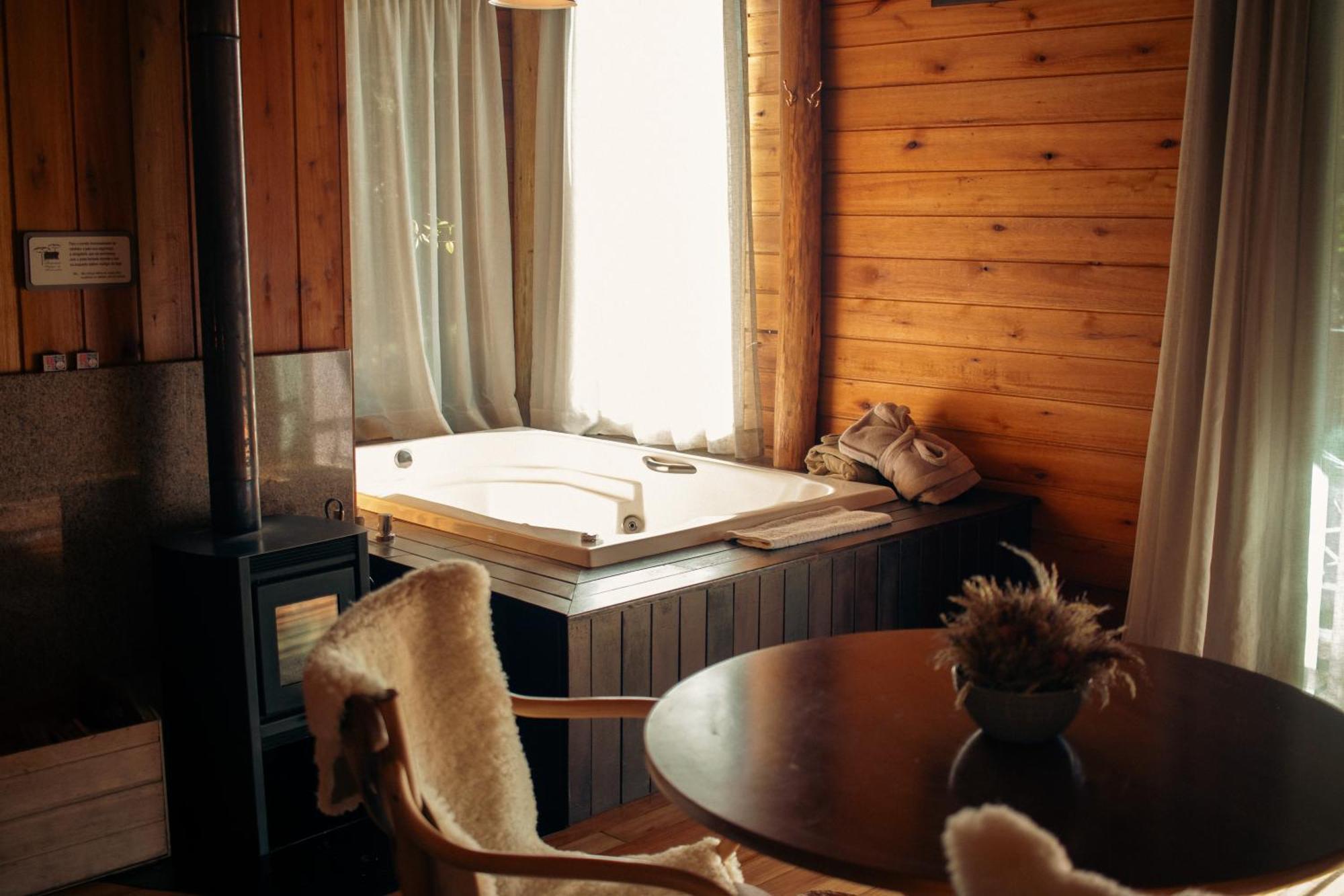 Hospedaria Refugio Do Invernador Урубиси Екстериор снимка