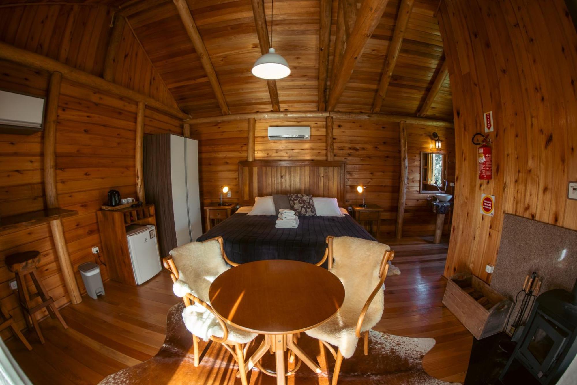 Hospedaria Refugio Do Invernador Урубиси Екстериор снимка