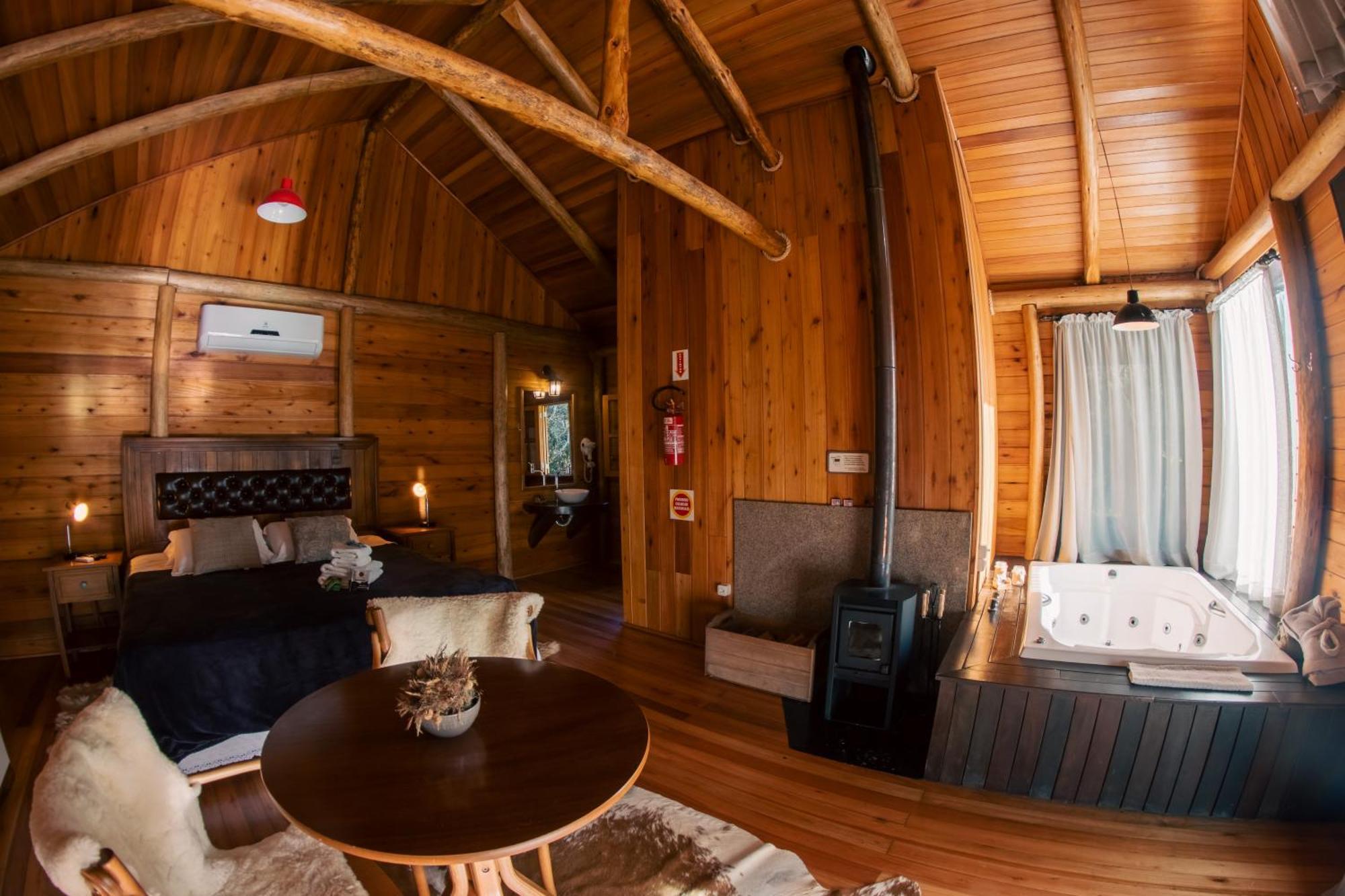 Hospedaria Refugio Do Invernador Урубиси Екстериор снимка